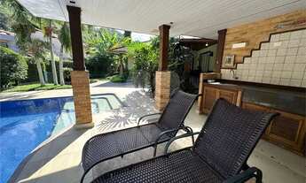 Imagem 7: Casa de Alto Padrão em Condomínio Completo em Itaipu