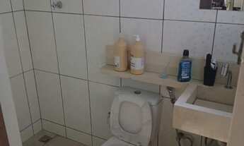 Imagem 6: Excelente casa com varanda espaçosa