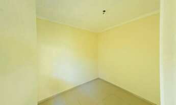 Imagem 6: Seu novo lar: casa 2 quartos, quintal amplo e ótima localização!