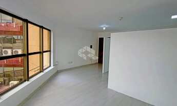 Imagem 5: Sala Comercial com banheiro social e 42m² privativos, no centro de Canoas