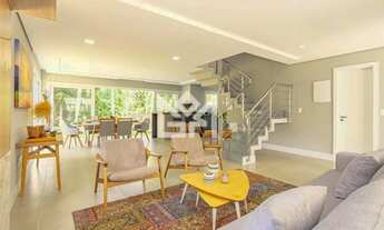 Imagem 4: Casa Residencial de 310 m² com 3 suítes, 4 vagas e churrasqueira em Pedra Redonda, Porto A