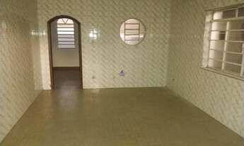 Imagem 6: Casa para locação em Taubaté-SP, no bairro Areão: 2 quartos, 1 sala, 1 banheiro, 2 vagas d