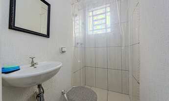 Imagem 2: OPORTUNIDADE! Sobrado com 152 m2, 4 dormitórios, 1 suíte e 2 vagas na Vila Nova Cachoeirin