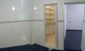 Imagem 6: CASA DE FUNDOS NA REGIÃO DO CANGAIBA COM 1 DORMITORIO E DESPENSA