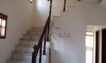 Imagem 2: Casa para aluguel tem 200 metros quadrados com 4 quartos