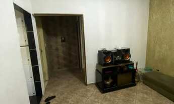 Imagem 6: VENDO / SOBRADO / R$ 380.000,00 / Lindo sobrado 2 dormitórios/2 wc / 4 vagas / Aceito fina