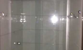 Imagem 3: 1/4 na Avenida Jorge Amado(para uma pessoa), próximo a Praça do Imbui. Perto de tudo que v