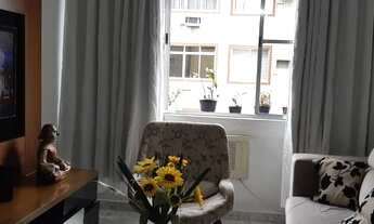 Imagem 1: Reformado, 2 quartos, sala, cozinha, banheiro, área de serviço, vaga demarcada, próximo da