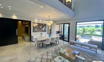 Imagem 2: Casa de condomínio sobrado para venda possui 405 metros quadrados com 5 quartos