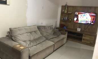 Imagem 5: Sobrado para Venda em Curitiba, Alto Boqueirão, 3 dormitórios, 1 banheiro, 2 vagas