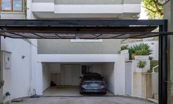 Imagem 3: Sobrado para Venda em Curitiba, Mercês, 4 dormitórios, 3 suítes, 4 banheiros, 4 vagas