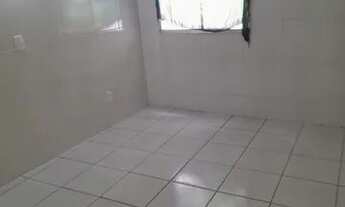 Imagem 5: Excelente apartamento térreo, 3/4, rua principal, aceita carta