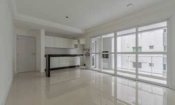 Imagem 3: CURITIBA - Apartamento Padrão - Champagnat