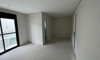 Imagem 7: Sobrado triplex com suíte