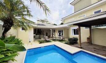 Imagem: Casa com 5 Suítes à venda, 374 m² por