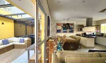 Imagem 2: Casa de condomínio fechado com 3 suítes e piscina privativa a venda