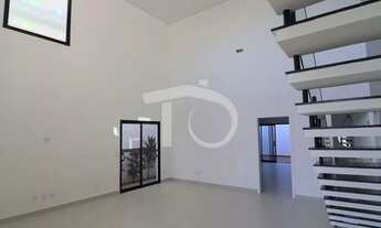 Imagem 6: Linda casa no condomínio fechado Central Parque, em Salto/SP, com 202 m² de área útil