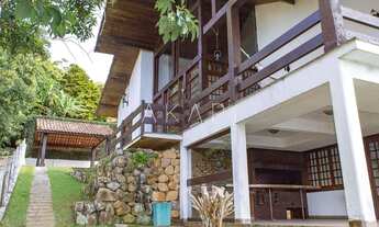 Imagem: Casa para venda com 4 quartos em Iucas