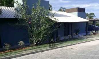 Imagem 2: Casa Alto Padrão para Venda em Morrinhos Garopaba-SC