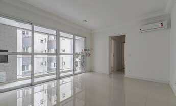 Imagem 4: CURITIBA - Apartamento Padrão - Champagnat