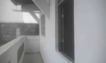 Imagem: Casa, Santa Mônica, 2/4 grandes, frente