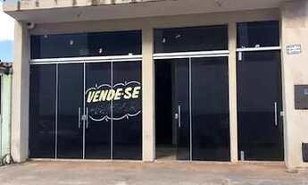 Imagem: Troco imóvel comercial em Formosa por casa