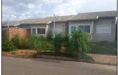 Imagem 3: MONTES CLAROS - Casa Padrão