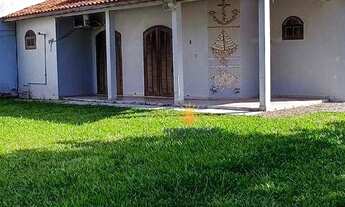 Imagem: Casa de esquina com 3 dormitórios à venda