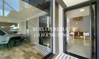 Imagem 6: Casa de condomínio para venda possui 400 metros quadrados com 4 quartos