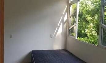 Imagem 4: Charmosa Kit Net em Servidão Familiar - Tranquilidade e Conforto