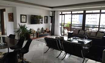 Imagem: Excelente apartamento com 04 quartos, varanda