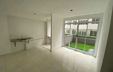 Imagem 2: Apê novo no térreo com Garden, 2 quartos no Condomínio Parque Ville Jasmim, próx. a Barrei