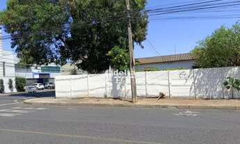 Imagem 3: Terreno disponível para venda no bairro Santa Mônica em Uberlândia - MG