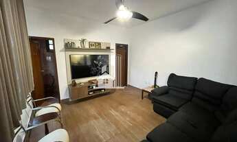 Imagem 5: Imóvel para venda possui 500 metros quadrados com 8 quartos