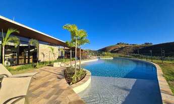 Imagem: Casa de Condomínio com 4 Quartos à venda