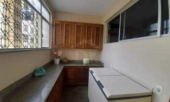 Imagem 3: Prédio Comercial para Locação no Reduto em Belém-PA: 7 Quartos, 2 Banheiros e 1.050m² de Á