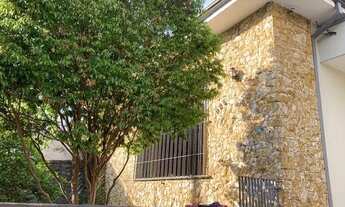 Imagem 2: Casa para venda em Vila Maria Alta com 6 quartos, sendo 1 suíte , 815m²