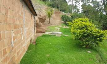 Imagem: Vende-se terreno por partes ou inteiro com