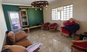 Imagem 2: Casa 26 de setembro ( frente br