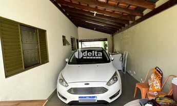 Imagem 3: Casa residencial disponível para venda no bairro Nova Uberlândia em Uberlândia-MG