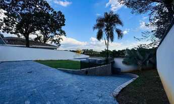 Imagem 2: Mansão à Venda com 3 Quartos no Pampulha