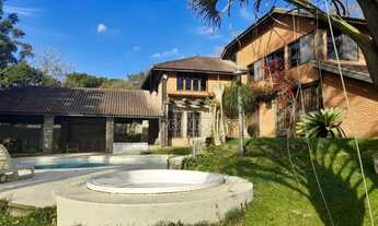 Imagem: Casa 5 Dormitórios à Venda, 480 m² por