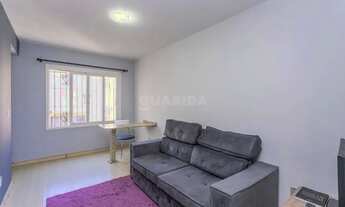 Imagem 3: Apartamento mobiliado com 2 dormitórios, sendo 1 suíte, no bairro Auxiliadora