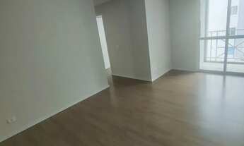 Imagem 3: Imóvel para venda com 70 metros quadrados com 3 quartos em Novo Mundo - Curitiba - PR