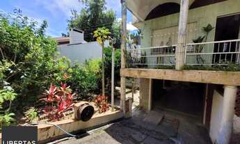 Imagem 5: Casa térrea com garagem no subsolo e anexo