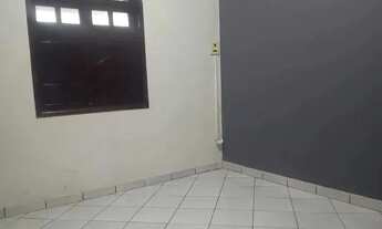 Imagem 2: Casa simples a venda na samambaia