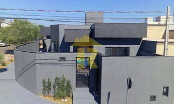 Imagem 3: Imperdível! Casa à venda em São José do Rio Preto-SP, Residencial Santa Regina. 3 quartos