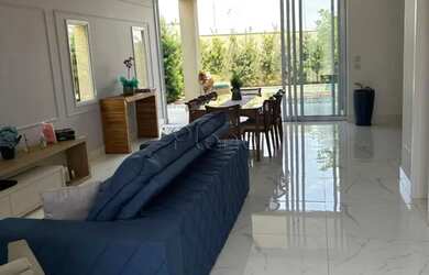 Imagem 3: Sobrado à venda em Indaiatuba, Jardim Residencial Dona Maria José, com 3 suítes, com 271 m