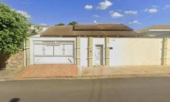 Imagem: VALPARAÍSO/SP Casa com terreno de 640m²