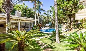 Imagem 3: MANSÃO NO CONDOMÍNIO FLAMBOYANT COM LAZER COMPLETO